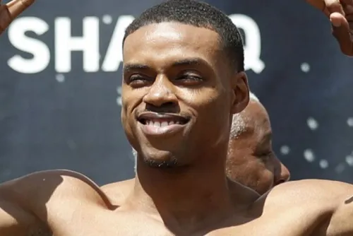 Tras volcar su Ferrari en Texas, Errol Spence, campeón mundial Welter, sufre heridas graves