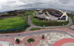 Lona del Velódromo de Cuautlancingo cae por lluvias y fuertes vientos