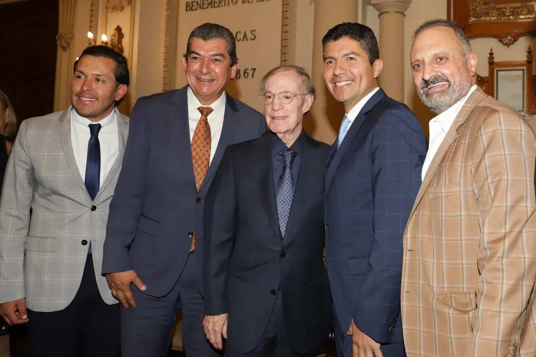reconocen a José Ramón Fernández