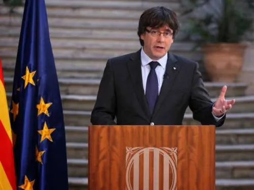 Puigdemont llama a resistencia pacífica
