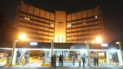 Hospital Español llegó a máxima capacidad para atender coronavirus: López-Gatell