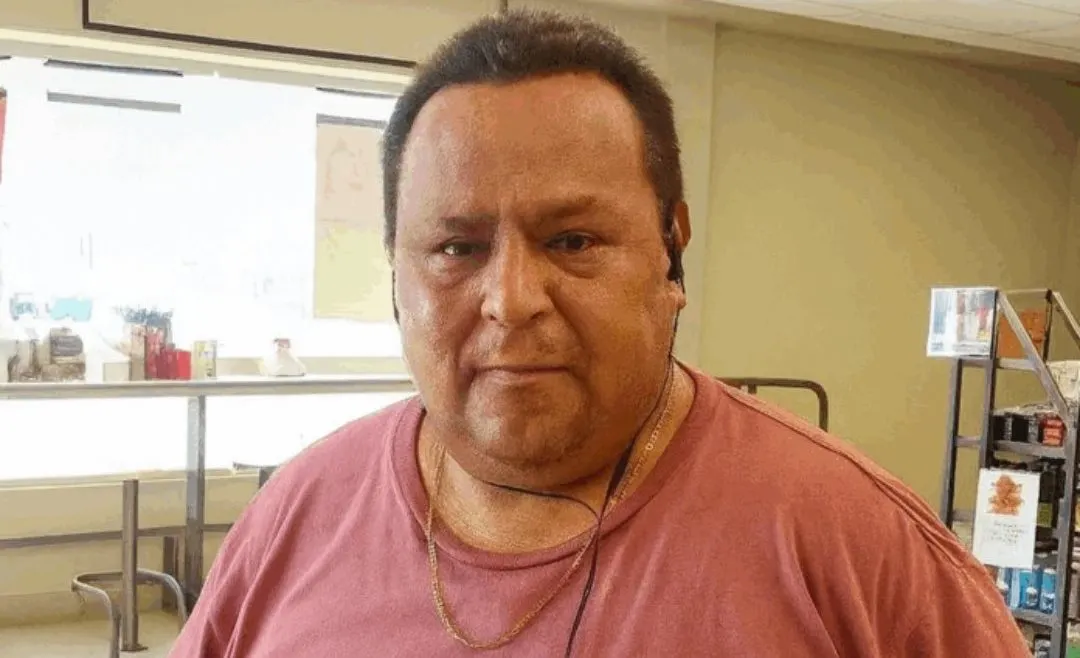 Trabajador de limpieza muere en Torreón tras ingerir desengrasante colocado en su botella