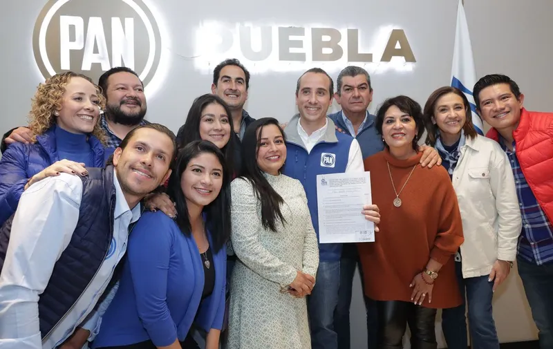mario-riestra-pina-registro-precandidato-presidencia-municipal