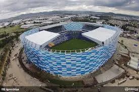 Detienen a seis revendedores en el estadio