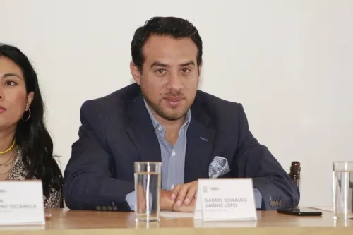 Falta de estrategia contra ambulantes está afectando turismo y comercio establecido: Jiménez López