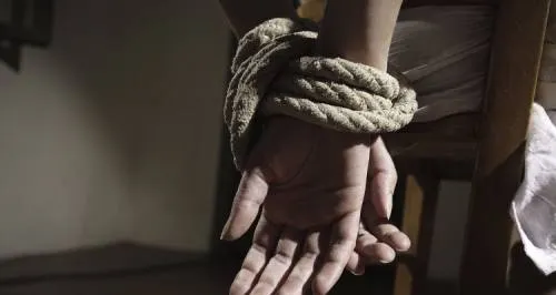 Rescatan a dos hombres que estaban privados de su libertad en Amozoc