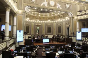 Reprueba Puebla por gasto y presupuesto opaco del Congreso