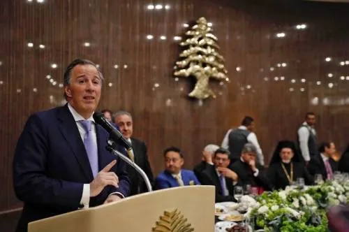 Tener dinero en el extranjero no es ilegal: Meade