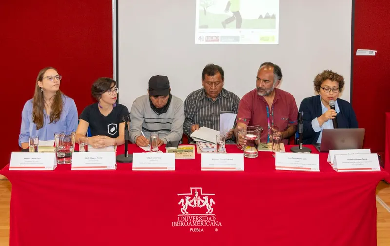 ibero-puebla-mexico-tierra-y-libertad