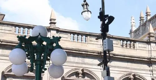 Se anotan 20 empresas en licitación para servicio de alumbrado en Puebla Capital