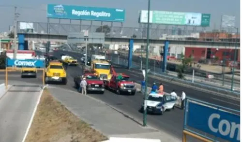 Antorcha Campesina genera caos vial; cierra Periférico y 11 sur