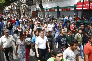 Ambulantes de la Doroteo Arango piden diálogo