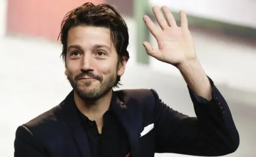 VIDEO: El impactante testimonio de Diego Luna sobre el sismo.