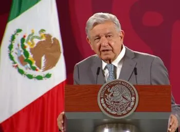 AMLO se reunirá con el SAT y empresas deudoras para llegar a acuerdo