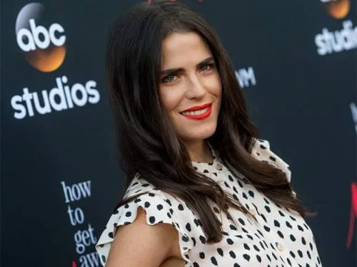 Karla Souza cuenta cómo un director la violó