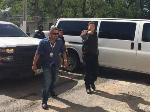 Difunden imágenes de la detención de Eugenio Hernández