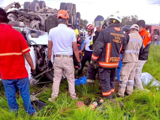 accidente en carretera federal Acajete-Amozoc
