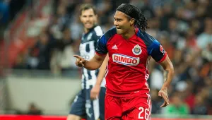 Gullit Peña responde con goles al ‘regaño’ en Chivas