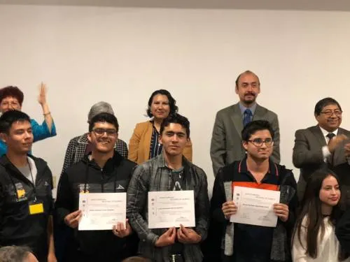 Estudiantes de Cobaep obtienen primero y tercer lugar en la Olimpiada Nacional de Química