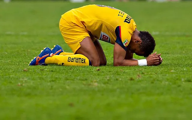 Rosinei deja al América con la espina de no ser campeón