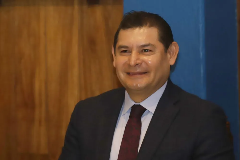 Acusan a Armenta de líder de banda de delincuentes en Morena