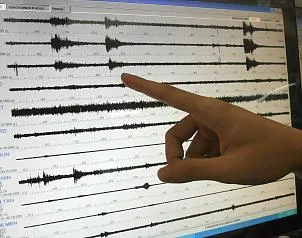 Presenta UPAEP dispositivo detector de actividad sísmica en tiempo real