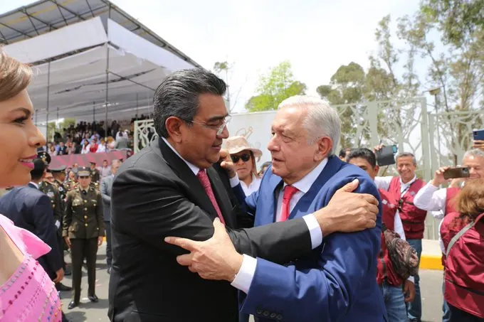 Gobernador y AMLO