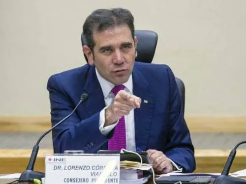 Elimina el INE 90% de sus proveedores por incumplidos