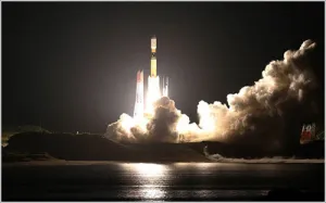 Japón lanza un recolector de basura espacial