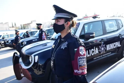 40 elementos se incorporan a la unidad de Atención a la Violencia Familiar y de Género