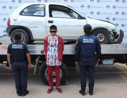 Tras persecución, detienen a hombre dedicado presuntamente al robo de vehículo