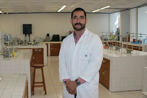 Investigadores de FCQ extienden vida útil de jugos de origen vegetal mediante uso de tecnologías