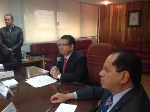 Se requieren políticos que se comprometan, con proyectos viables y no de mentIras, dice Doger