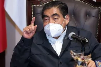 En Puebla, vida institucional no es sustituible; grupos ciudadanos armados no serán tolerados: MBH