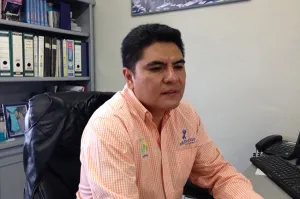 A favor de parquímetros, líder del comercio establecido