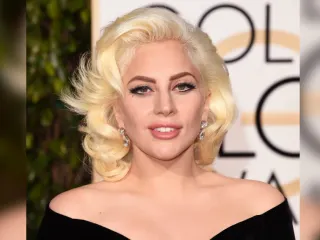 Paseador de mascotas de Lady Gaga es baleado, los perros fueron robados