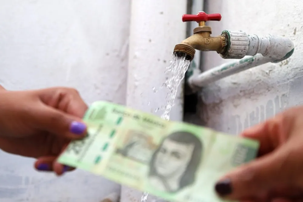 Agua potable cobro