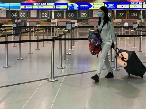 Reino Unido aplicará nueva cuarentena a viajeros de Francia y Países Bajos