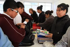 Analiza la SEP que los alumnos no lleven mochila a las escuelas