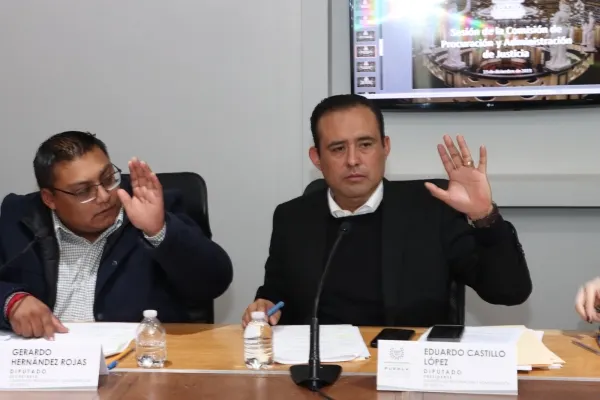 Gerardo Hernandez Eduardo Castillo