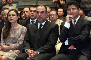 Rivera y Ocejo, cómo desaparecer 500 mdp, recibir un premio y no terminar (aún) en la cárcel