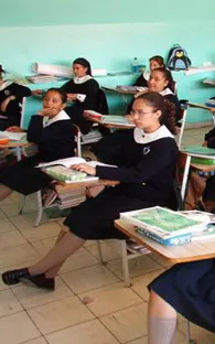 Cae techo de primaria en Nuevo León y deja a 10 menores lesionados
