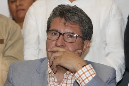Monreal niega condicionar apoyo a Barbosa a cambio de dirigencia nacional de Morena
