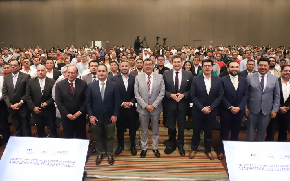 Céspedes y Armenta inauguran la Capacitación y Apertura de Auditorías Colmena a municipios de Puebla