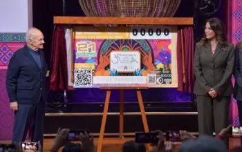 Lotería Nacional reconoce 35 años de filantropía de Fundación Alfredo Harp Helú con billete conmemorativo