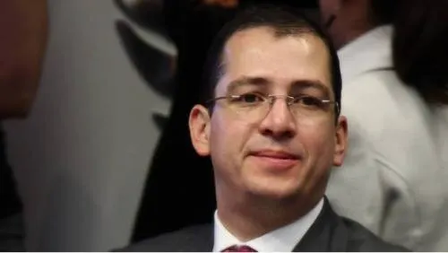 Vargas, ¿un Caballo de Troya?
