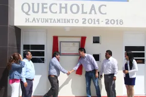 Camarillo entrega rehabilitación de presidencia auxiliar de Progreso