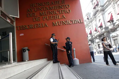Ayuntamiento anuncia días de servicio en Tesorería y recolección de basura