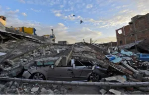 Ecuador decretará ocho días de luto nacional por víctimas de terremoto