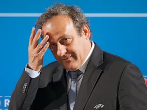 Ya hay fecha para sustituir a Platini en la UEFA
